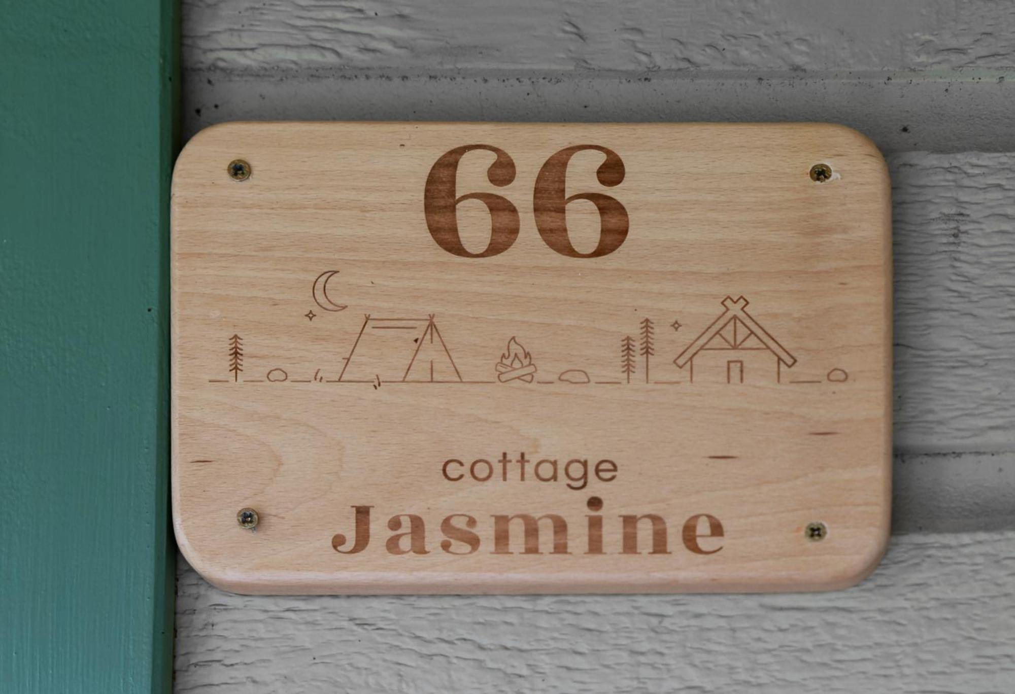 Camping Le Mont Libre - Cottage & Espace Nature - Gannat Bagian luar foto