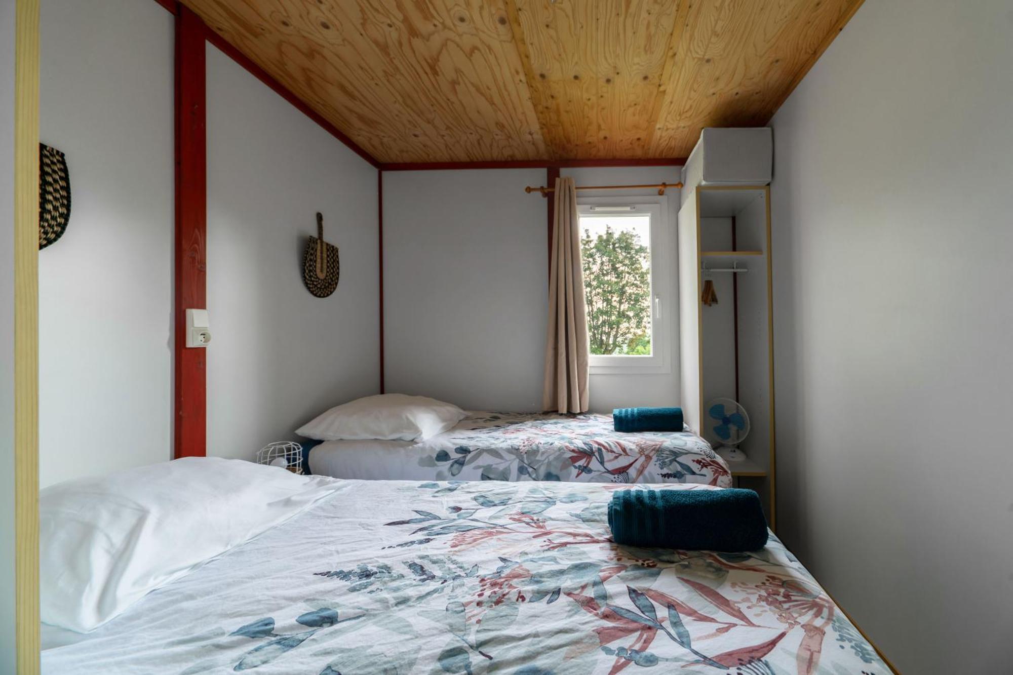 Camping Le Mont Libre - Cottage & Espace Nature - Gannat Bagian luar foto