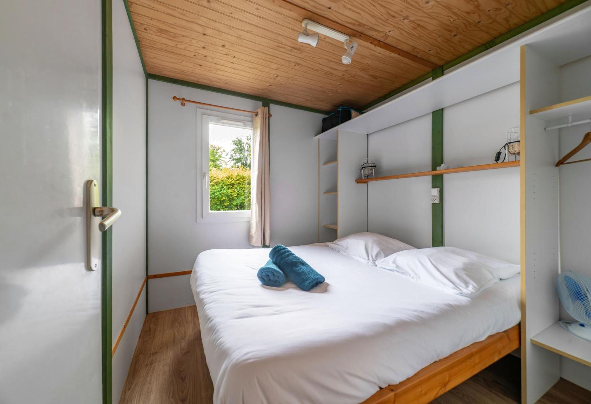 Camping Le Mont Libre - Cottage & Espace Nature - Gannat Bagian luar foto