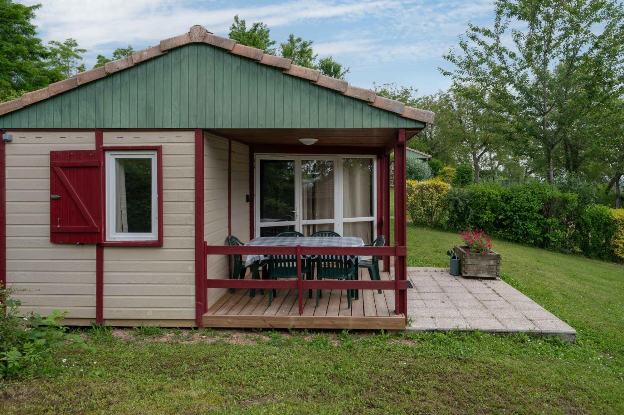 Camping Le Mont Libre - Cottage & Espace Nature - Gannat Bagian luar foto